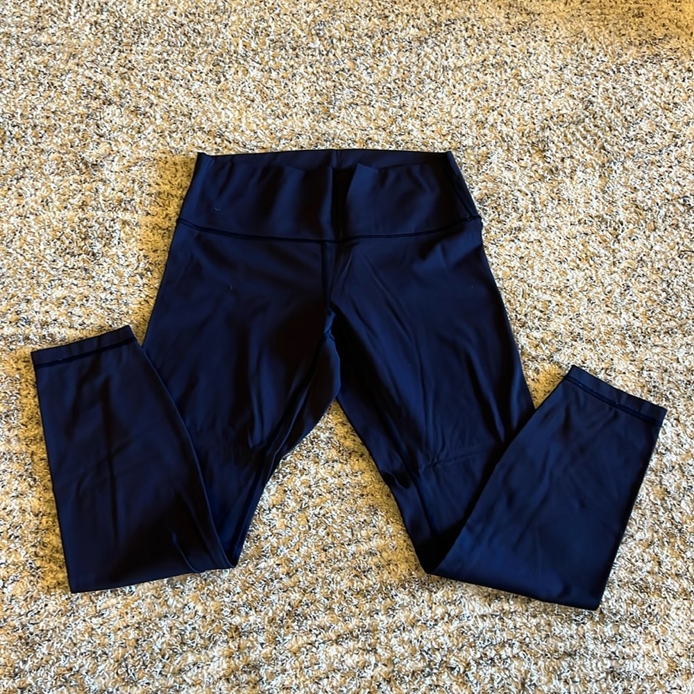 Cropped lululemon leggings size 10